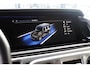 Mercedes-Benz G-klasse 63 AMG Manufaktur/Night pakket/Magno matt/Panoramadak/Burmester/Sfeerverlichting/Entertainment schermen/Akrapović/AMG active ride control/Elektrisch verstelbare stoelen met memory + massage/Stoel verwarming + koeling/360° camera/voorruitverwarming/IWC/Ala