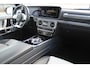 Mercedes-Benz G-klasse 63 AMG Manufaktur/Night pakket/Magno matt/Panoramadak/Burmester/Sfeerverlichting/Entertainment schermen/Akrapović/AMG active ride control/Elektrisch verstelbare stoelen met memory + massage/Stoel verwarming + koeling/360° camera/voorruitverwarming/IWC/Ala