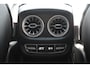 Mercedes-Benz G-klasse 63 AMG Manufaktur/Night pakket/Magno matt/Panoramadak/Burmester/Sfeerverlichting/Entertainment schermen/Akrapović/AMG active ride control/Elektrisch verstelbare stoelen met memory + massage/Stoel verwarming + koeling/360° camera/voorruitverwarming/IWC/Ala
