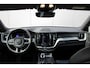Volvo XC60 T6 Plug-in hybrid AWD Plus Dark | Trekhaak | Harman Kardon | Full LED