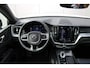 Volvo XC60 T6 Plug-in hybrid AWD Plus Dark | Trekhaak | Harman Kardon | Full LED