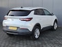 Opel Grandland X 1.2 Turbo Business +