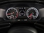 Volkswagen T-Cross 1.0 TSI Life | Navigatie | Parkeersensoren | Adaptieve cruise control | Trekhaak |