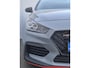 Hyundai i30 Fastback 2.0 T-GDI N2 Handgeschakeld / Dealer onderhouden / Glazen schuif- en kanteldak / Trekgewicht 1600 kg / Stuur- & Stoel verwarming / Cruise control / Achteruitrijcamera / Keyless Entry/Start / Apple Carplay Android Auto /