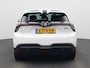 MG MG4 Electric Luxury 64 kWh | Climate Control | Cruise Control | Elektrisch Verstelbare Stoelen | Lederen Bekleding | Achteruitrijcamera | Apple Carplay/Android Auto |