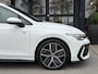Volkswagen Golf 1.5 eTSI R-Line Edition NL-Auto|CameraIQ-Lights|Carplay|Keyless