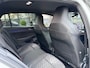Volkswagen Golf 1.5 eTSI R-Line Edition NL-Auto|CameraIQ-Lights|Carplay|Keyless