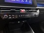 Kia Niro EV Edition Advanced 64.8 kWh | Navi | Stoel-stuurverwarming | Keyless entry & start | Metallic lak | Dodehoeksensoren | Climate Control