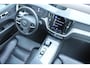 Volvo XC60 2.0 Recharge T8 AWD Inscription |Panoramadak | Achteruitrijcamera | Semi elektrische trekhaak | Stoelverwarming | Stuurwiel verwarming | Achterbank verwarming | Adaptieve cruise control | Pilot Assist | Carplay | Android Auto