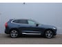 Volvo XC60 2.0 Recharge T8 AWD Inscription Panoramadak | Achteruitrijcamera | Semi elektrische trekhaak | Stoelverwarming | Stuurwiel verwarming | Achterbank verwarming | Adaptieve cruise control | Pilot Assist | Carplay | Android Auto