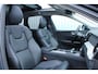Volvo XC60 2.0 Recharge T8 AWD Inscription Panoramadak | Achteruitrijcamera | Semi elektrische trekhaak | Stoelverwarming | Stuurwiel verwarming | Achterbank verwarming | Adaptieve cruise control | Pilot Assist | Carplay | Android Auto