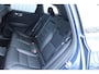 Volvo XC60 2.0 Recharge T8 AWD Inscription Panoramadak | Achteruitrijcamera | Semi elektrische trekhaak | Stoelverwarming | Stuurwiel verwarming | Achterbank verwarming | Adaptieve cruise control | Pilot Assist | Carplay | Android Auto