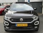Volkswagen T-Roc 1.5 TSI Sport Business R-Line | VOL! | Afneembare Trekhaak | Panoramadak | Beats Audio | Stoelverwarming | Adaptive Cruise |