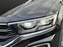 Volkswagen T-Roc 1.5 TSI Sport Business R-Line | VOL! | Afneembare Trekhaak | Panoramadak | Beats Audio | Stoelverwarming | Adaptive Cruise |