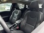 Volvo V40 Cross Country T3 Polar+ Luxury | Harman Kardon Premium Sound | Panoramadak | Parkeersensoren en Parkeercamera achter | Lederen bekleding | Standkachel | Volvo Guard alarm | Climate control | Cruise control |