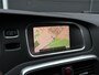 Volvo V40 Cross Country T3 Polar+ Luxury | Harman Kardon Premium Sound | Panoramadak | Parkeersensoren en Parkeercamera achter | Lederen bekleding | Standkachel | Volvo Guard alarm | Climate control | Cruise control |