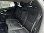 Volvo V40 Cross Country T3 Polar+ Luxury | Harman Kardon Premium Sound | Panoramadak | Parkeersensoren en Parkeercamera achter | Lederen bekleding | Standkachel | Volvo Guard alarm | Climate control | Cruise control |