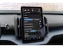 Volvo EX30 Single Motor Extended Range Ultra 69 kWh | Adaptieve Cruise control | Keyless Entry | Camera | Dodehoekdetectie | Panoramadak | All Season