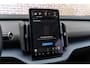 Volvo EX30 Single Motor Extended Range Ultra 69 kWh | Adaptieve Cruise control | Keyless Entry | Camera | Dodehoekdetectie | Panoramadak | All Season