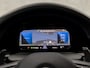 Volkswagen Golf 2.0 TSI R 4Motion 320Pk Automaat (SCHUIFDAK, STOELVERWARMING/KOELING, LEDER, MEMORY SEATS, CAMERA, STUURWIEL VERWARMD, IQ LIGHT, APPLE CARPLAY, KEYLESS, SFEERVERLICHTING, NIEUWSTAAT)