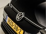 Volkswagen Golf 2.0 TSI R 4Motion 320Pk Automaat (SCHUIFDAK, STOELVERWARMING/KOELING, LEDER, MEMORY SEATS, CAMERA, STUURWIEL VERWARMD, IQ LIGHT, APPLE CARPLAY, KEYLESS, SFEERVERLICHTING, NIEUWSTAAT)