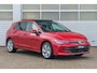 Volkswagen Golf 1.5 eHybrid 204pk Life Edition | SoH 100% | Panoramadak | Stoelverwarming | Achteruitrijcamera | Navigatie