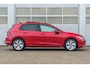 Volkswagen Golf 1.5 eHybrid 204pk Life Edition | SoH 100% | Panoramadak | Stoelverwarming | Achteruitrijcamera | Navigatie