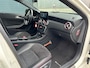 Mercedes-Benz A-klasse 180 Ambition AUT PANO AMG PDC