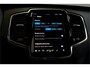 Volvo XC90 2.0 T8 AWD 335kW/456pk Aut8 Recharge Long Range Ultra Bright LUCHTVERING + PANORAMADAK + HARMAN/KARDON + STOELVERWARMING V&A + STUURVERWARMING + NAPPALEDER + ADAPT.CRUISE + BLIS + GOOGLE DASH&SERVICES + 360 CAMERA + PARKSENSOREN + 21" LM-VELGEN!!