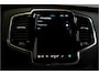 Volvo XC90 2.0 T8 AWD 335kW/456pk Aut8 Recharge Long Range Ultra Bright LUCHTVERING + PANORAMADAK + HARMAN/KARDON + STOELVERWARMING V&A + STUURVERWARMING + NAPPALEDER + ADAPT.CRUISE + BLIS + GOOGLE DASH&SERVICES + 360 CAMERA + PARKSENSOREN + 21" LM-VELGEN!!