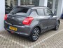 Suzuki Swift 1.2 STYLE SMART HYBRID NAP! | Dodehoeksens. | Trekhaak | Stoelverw.