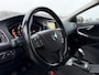 Volvo V40 1.6 D2 Kinetic | slechts 161.758 km | Business Pack Pro | Navi | Clima | 16" Velgen | PDC | Cruise | LED | A-Z onderhoud
