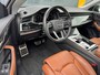 Audi Q8 55 TFSI quattro * S-line * Panoramadak * Dealer onderh. *