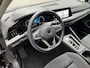 Volkswagen Golf 1.4 eHybrid 204PK Style / Memory Seat / Stuur + Stoelverwarming / LED / Parkeersensoren V+A / Draadloze App-Connect **