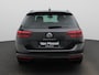 Volkswagen Passat Variant 1.5 TSI Style Business 150 PK| Dealer Onderhouden | Trekhaak | Achteruitrijcamera | Verwarmde Voorruit | Navigatie | Buitenspiegels Inklapbaar