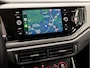 Volkswagen Polo 1.0 TSI Sportline (APPLE CARPLAY, GROOT NAVI, ADAPTIVE CRUISE, SPORTSTOELEN, LM VELGEN, ARMSTEUN, NIEUWE APK, NIEUWSTAAT)