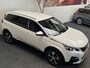 Peugeot 5008 1.2 PURE TECH ALLURE 7 PERSOONS AUTOMAAT NAVIGATIE ACHTERUITRIJ CAMERA TREKHAAK APPLE CARPLAY STOEL VERWARMING LMV 18 INCH !