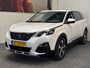 Peugeot 5008 1.2 PURE TECH ALLURE 7 PERSOONS AUTOMAAT NAVIGATIE ACHTERUITRIJ CAMERA TREKHAAK APPLE CARPLAY STOEL VERWARMING LMV 18 INCH !