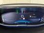 Peugeot 5008 1.2 PURE TECH ALLURE 7 PERSOONS AUTOMAAT NAVIGATIE ACHTERUITRIJ CAMERA TREKHAAK APPLE CARPLAY STOEL VERWARMING LMV 18 INCH !