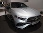 Mercedes-Benz A-klasse 180 Business Solution AMG | Panoramaschuifdak | Premium plus | Head-Up | Stoelverwarming | Achteruitrijcamera |  MULTIBEAM LED |