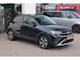 Volkswagen T-Cross 1.0 TSI Life Edition Climatronic, navigatie, digital cockpit Pro, Comfort pakket, Voorstoelen verwarmd