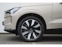 Volvo EX90 Twin Motor Ultra 7p. 111 kWh Luchtvering | Panoramadak | Premium audio by Harman Kardon | Adaptieve Cruise Control | Elektrische voorstoelen, achterbank en stuurwiel | 360 Parkeercamera | Alarmklasse 3 | Warmtepomp | 21 inch Lichtmetalen velgen |