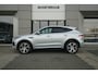 Jaguar E-Pace P300e AWD R-Dynamic S Occasion Lease vanaf € 1.009,00 p/m | Voorstoelen verwarmd | Panoramadak |