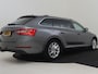 Skoda Superb Combi 1.5 TSI ACT Business Edition Plus 150pk DSG/AUTO | Dodehoek detectie | Achteruitrijcamera | Trekhaak | Stoelverwarming | Navigatie | Cruise control Adaptief | 17" LMV |