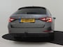 Skoda Superb Combi 1.5 TSI ACT Business Edition Plus 150pk DSG/AUTO | Dodehoek detectie | Achteruitrijcamera | Trekhaak | Stoelverwarming | Navigatie | Cruise control Adaptief | 17" LMV |