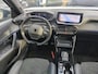 Peugeot e-2008 EV GT 54 kWh 3 Fase 156pk | Schuif-/Kanteldak | Alcantara | Elektr. Stoelen | Massage | 360 Camera | Stoelverwarming | Sfeerverlichting | Navigatie | !!