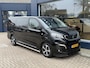 Peugeot Expert 2.0 BlueHDI 180 PK Automaat | Dubbele Cabine | 2 Schuifdeuren | Trekhaak | Achterklep Spoiler | Trekhaak | Side Bars | LM- velgen | Achteruitrij-Camera | Glas Look panelen rondom | Navigatie | Camera | Achterklep |