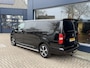 Peugeot Expert 2.0 BlueHDI 180 PK Automaat | Dubbele Cabine | 2 Schuifdeuren | Trekhaak | Achterklep Spoiler | Trekhaak | Side Bars | LM- velgen | Achteruitrij-Camera | Glas Look panelen rondom | Navigatie | Camera | Achterklep |