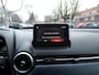 Mazda 2 1.5 Skyactiv-G Luxury CAMERA TEL CRUISECON STUUR/STOEL VERWAR..