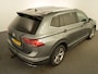 Volkswagen Tiguan Allspace 1.5 TSI Comfortline Business R-Line 7p. | Matrix | Zwenkhaak | Camera | Carplay | HUD |